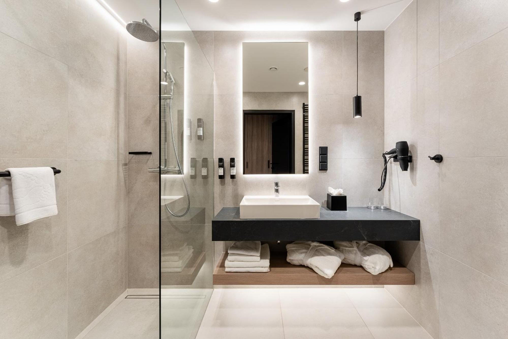 Shellter Hotel Resort & Spa 洛格沃 外观 照片