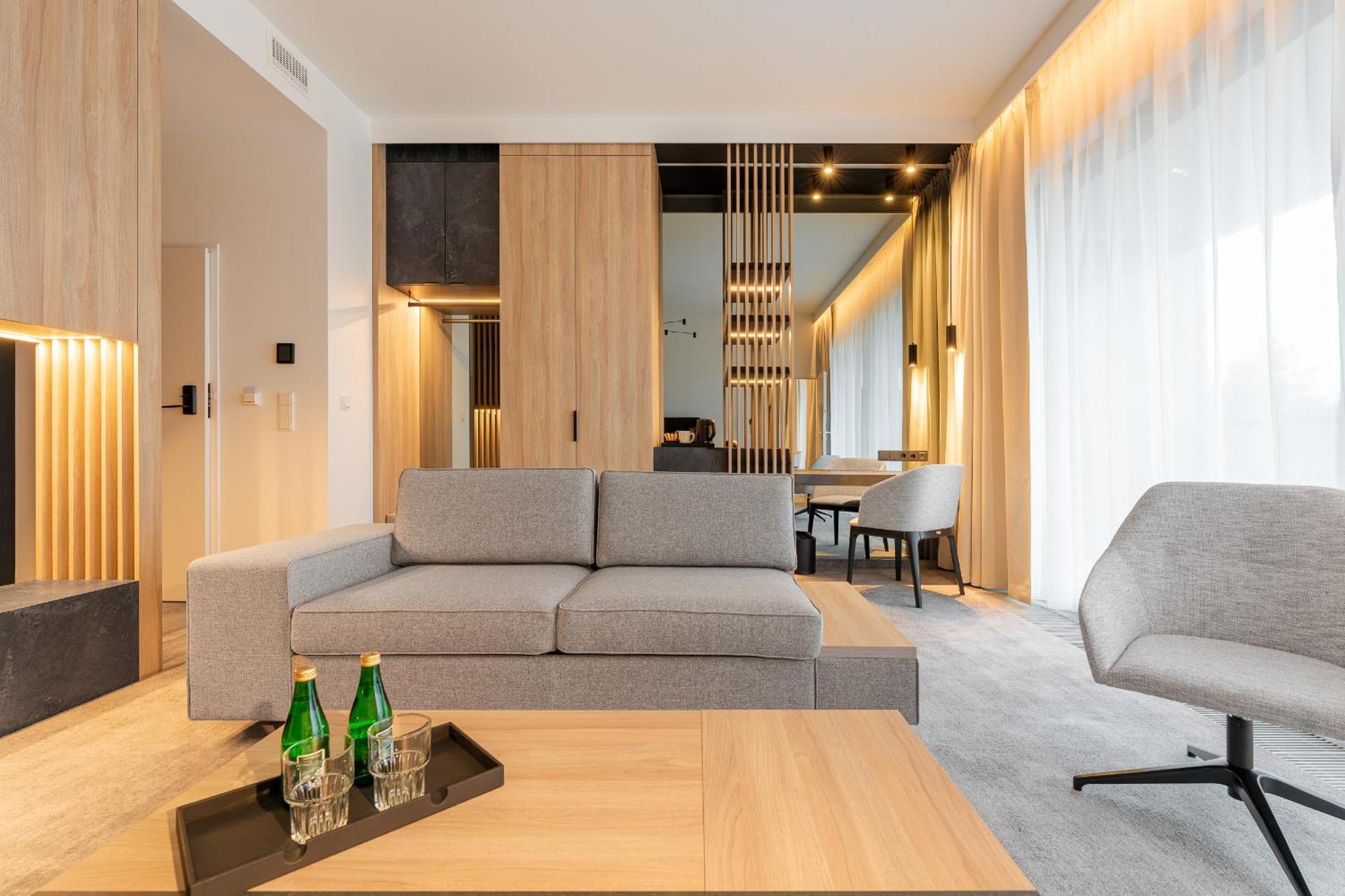 Shellter Hotel Resort & Spa 洛格沃 外观 照片